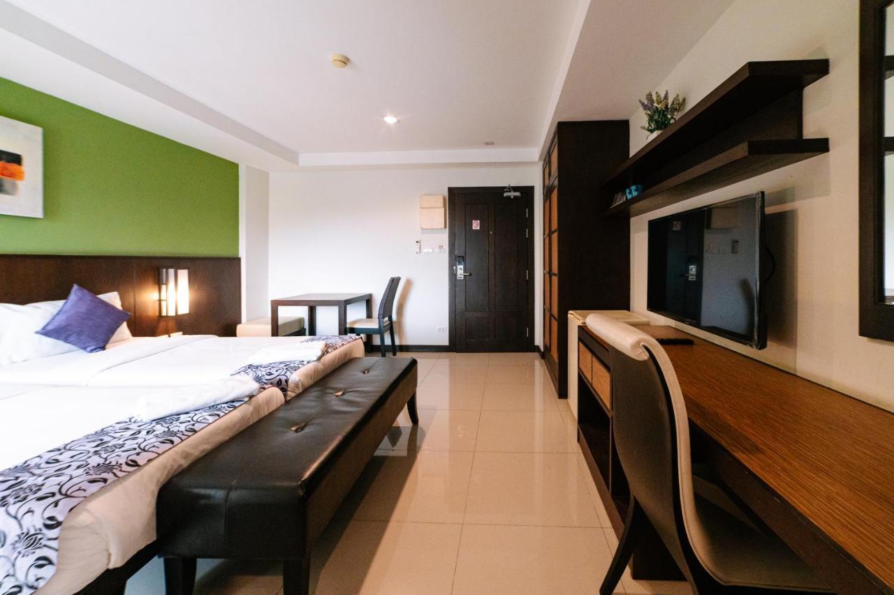 Ratana Hotel Sakdidet, Phuket Town Exterior photo