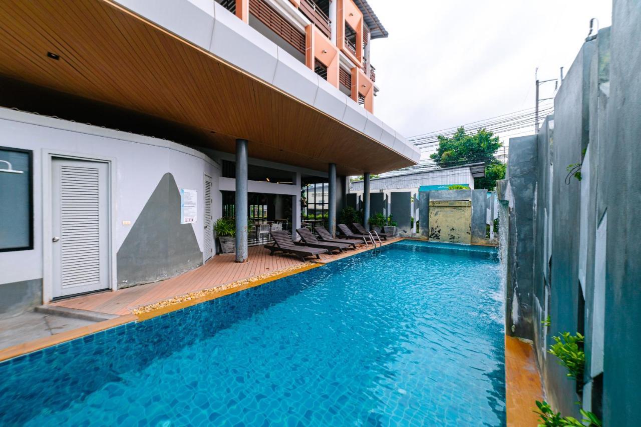 Ratana Hotel Sakdidet, Phuket Town Exterior photo