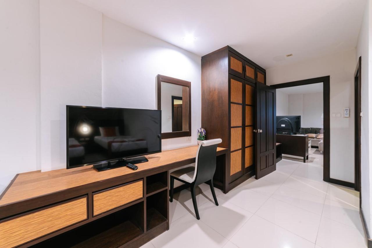 Ratana Hotel Sakdidet, Phuket Town Exterior photo