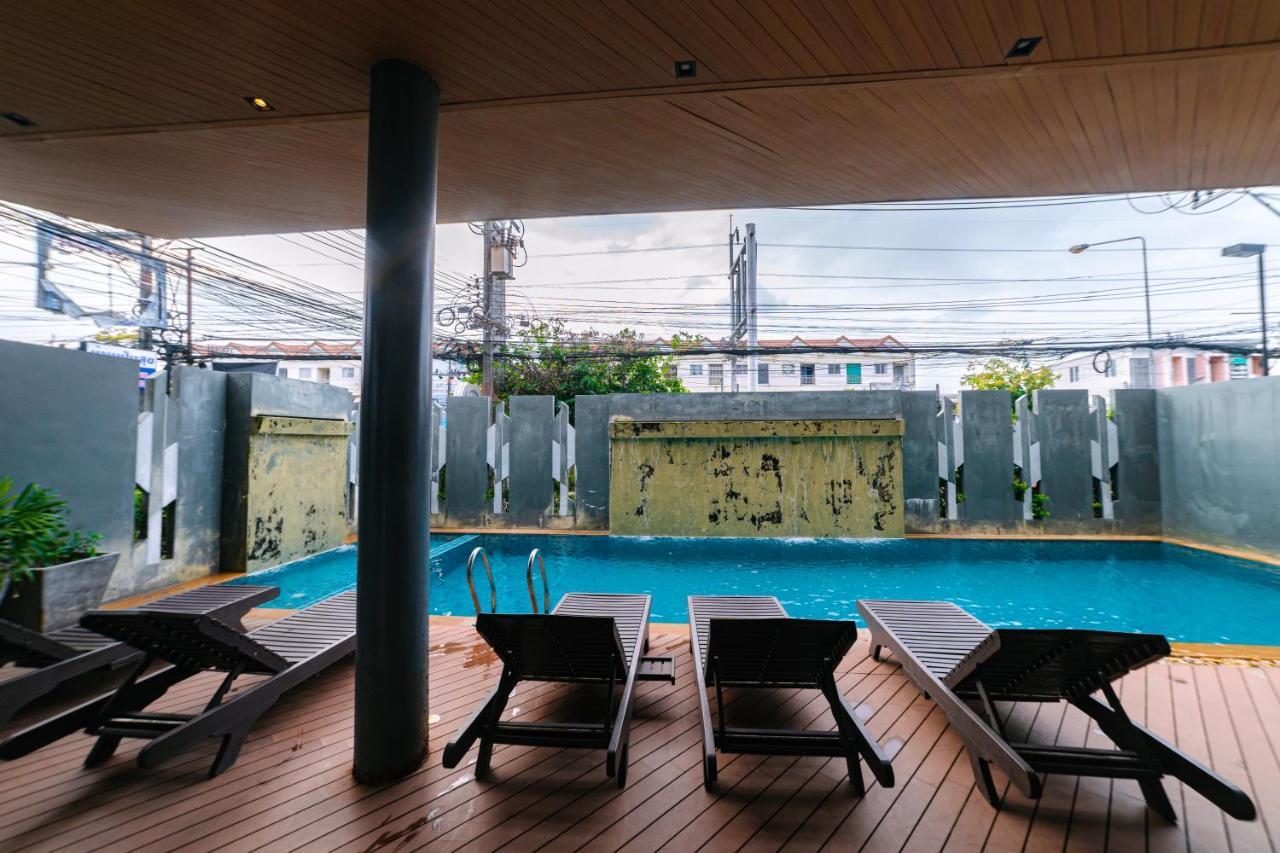 Ratana Hotel Sakdidet, Phuket Town Exterior photo