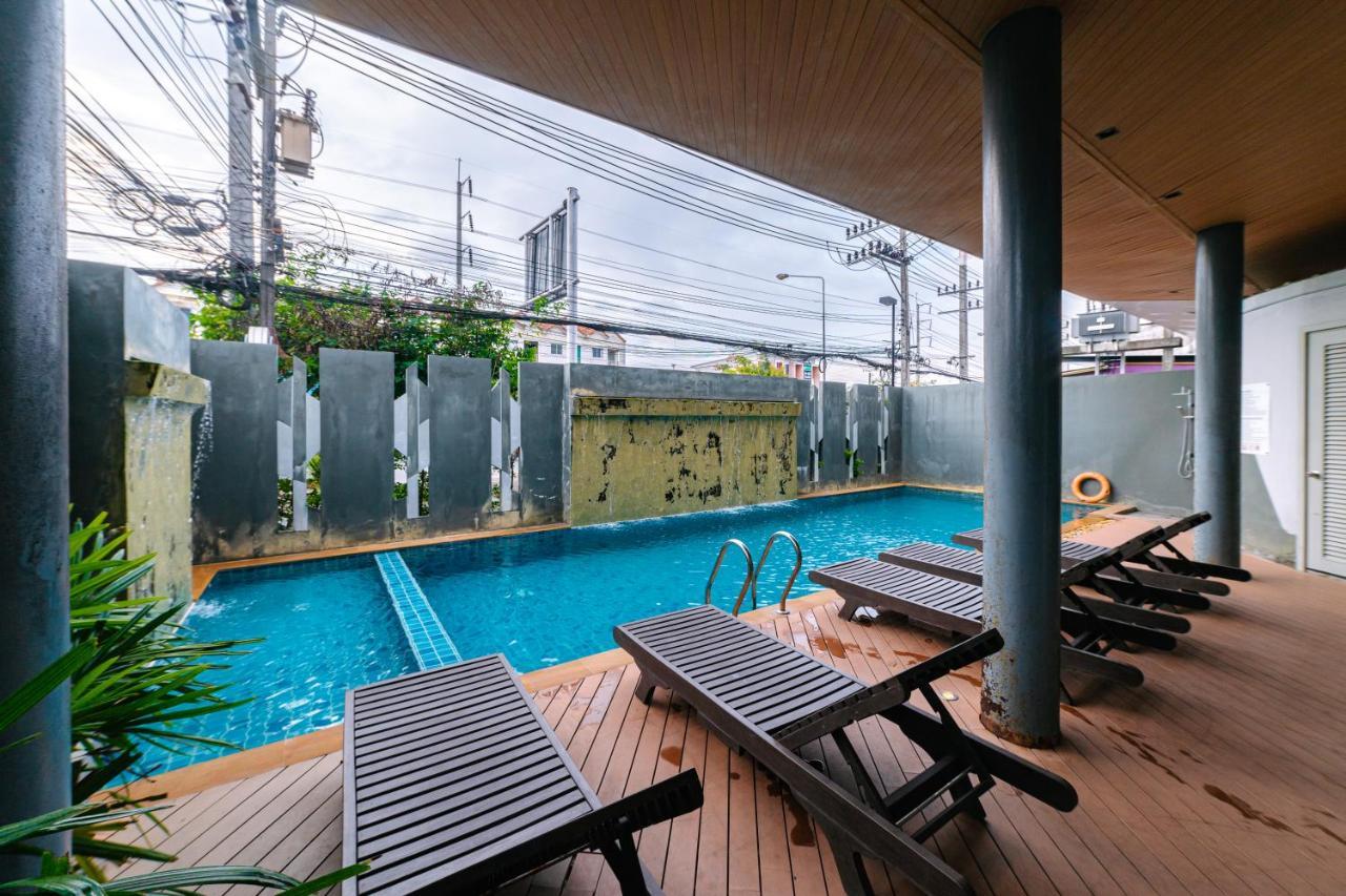 Ratana Hotel Sakdidet, Phuket Town Exterior photo