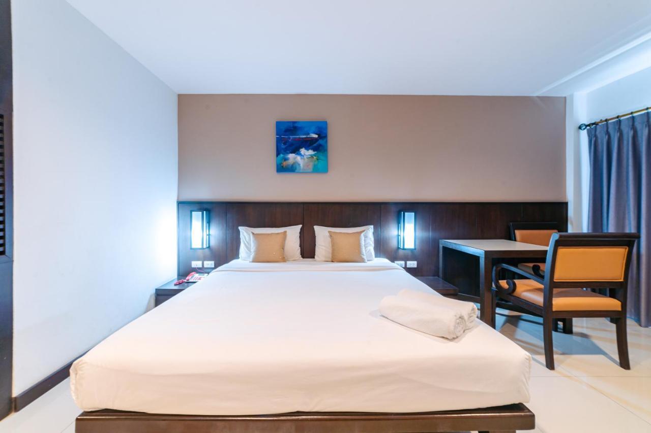 Ratana Hotel Sakdidet, Phuket Town Exterior photo
